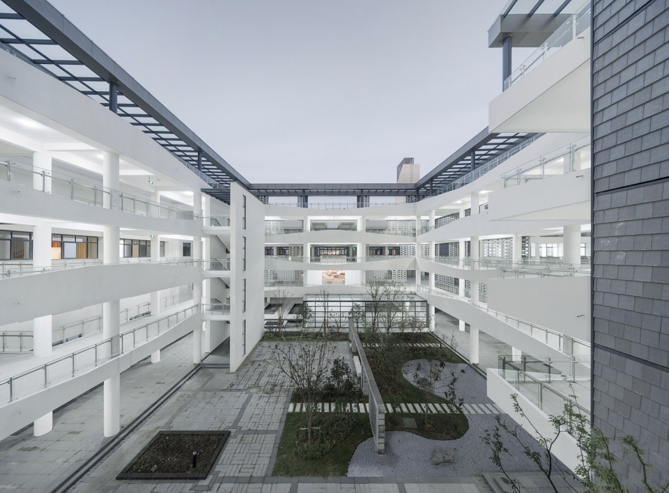 Reconstruction of Jiangnan Academy No 4 Middle School in Suzhou New Hi Tech District by ARTS Group Co Ltd