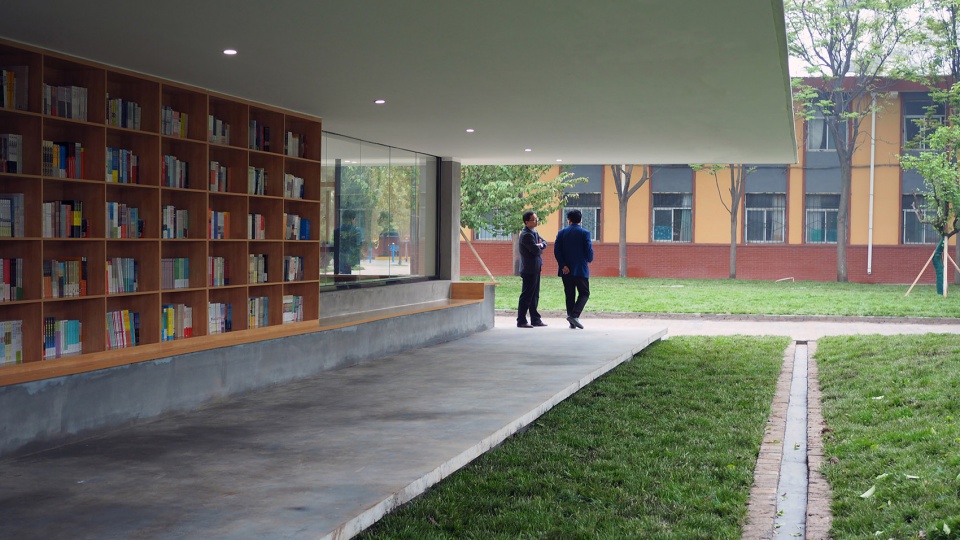 Xi an Gaoxin No 6 High School Library by Wall Architects of XAUAT