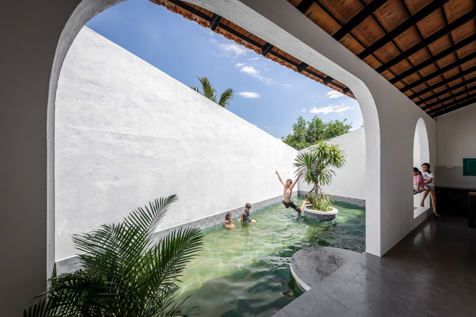 Phu Yen House by Story Architecture