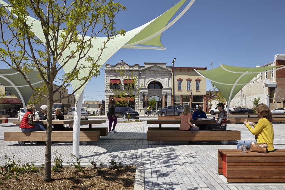 railyard park by ross barney architects