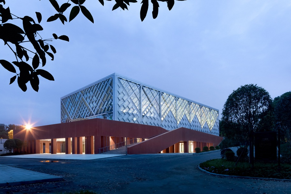 Volleyball gymnasium of Chengdu University China Southwest Architectural Design and Research Institute