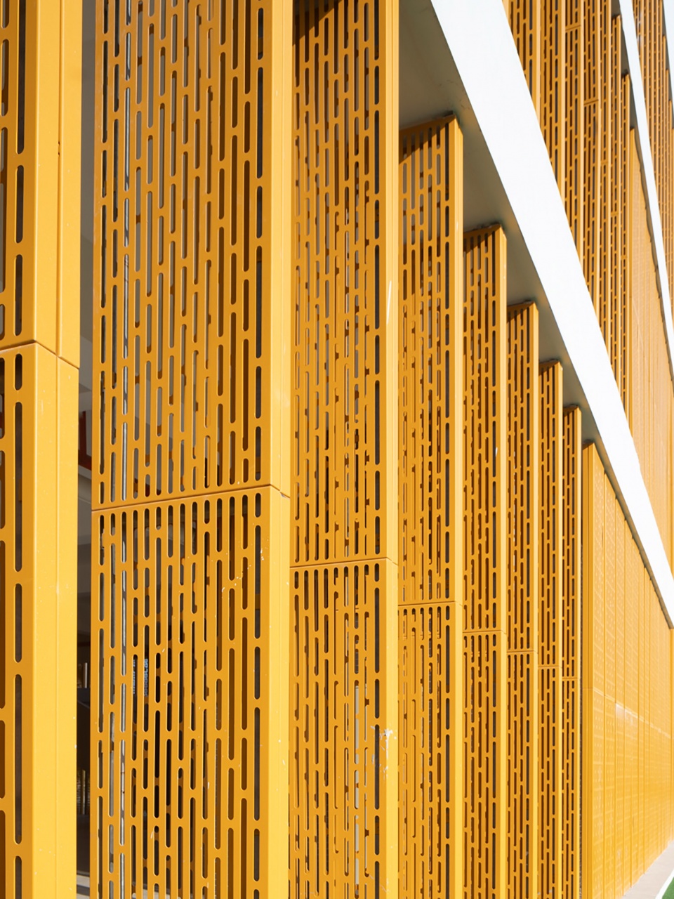 Yuewang Primary School in Yuancheng District by Tao Zhi Studio