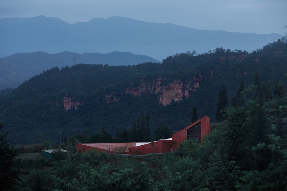 the church in the valley mabian visitor center china by wearch