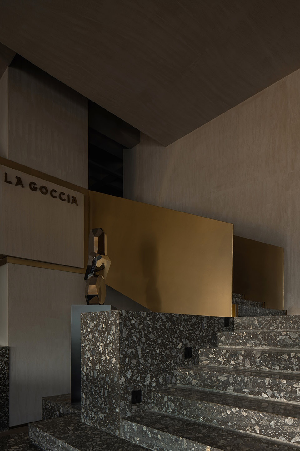 LA GOCCIA in Modern Plaza Zigong by Chengdu Wan Qian Ji Environment Art Design Co Ltd