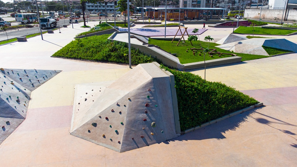 extensive urban revitalization in sao luis by natureza urbana