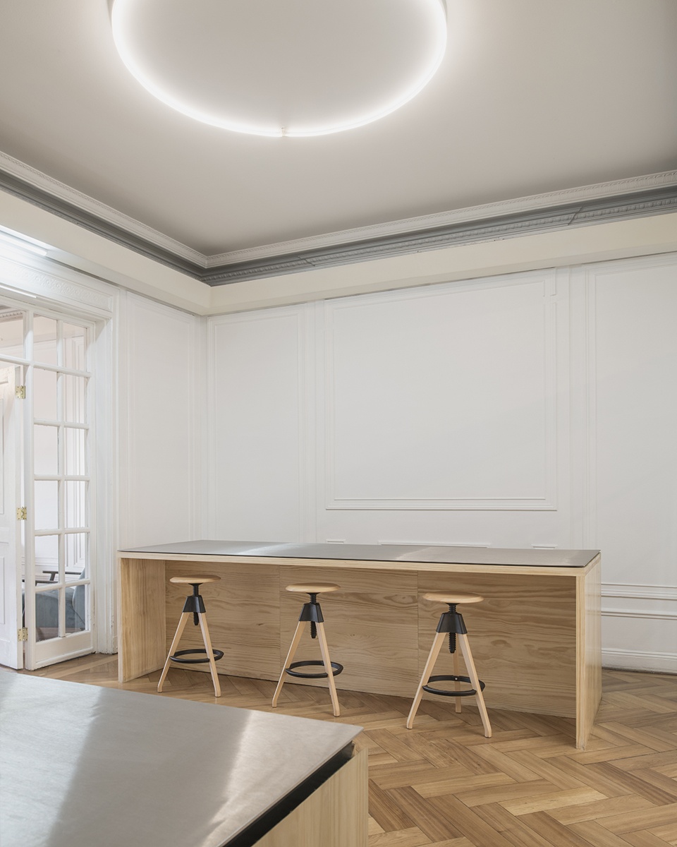 fintual headquarters by studio caceres lazo