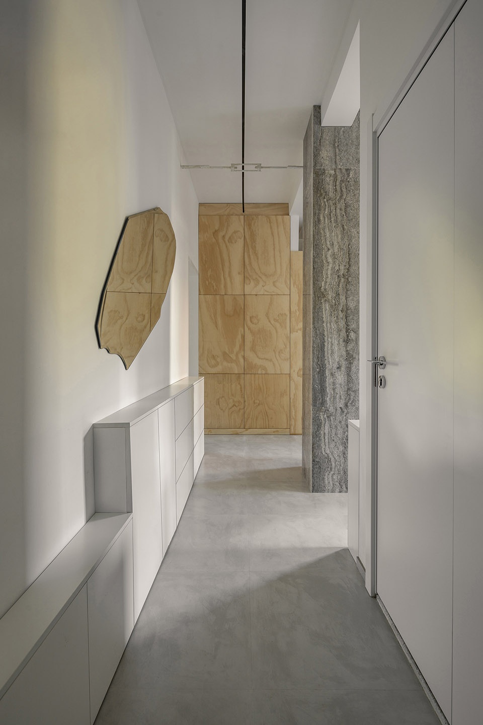 POST WAR APARTMENT T101 China by ROOI Design and Research