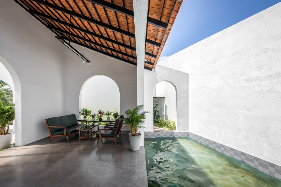 Phu Yen House by Story Architecture