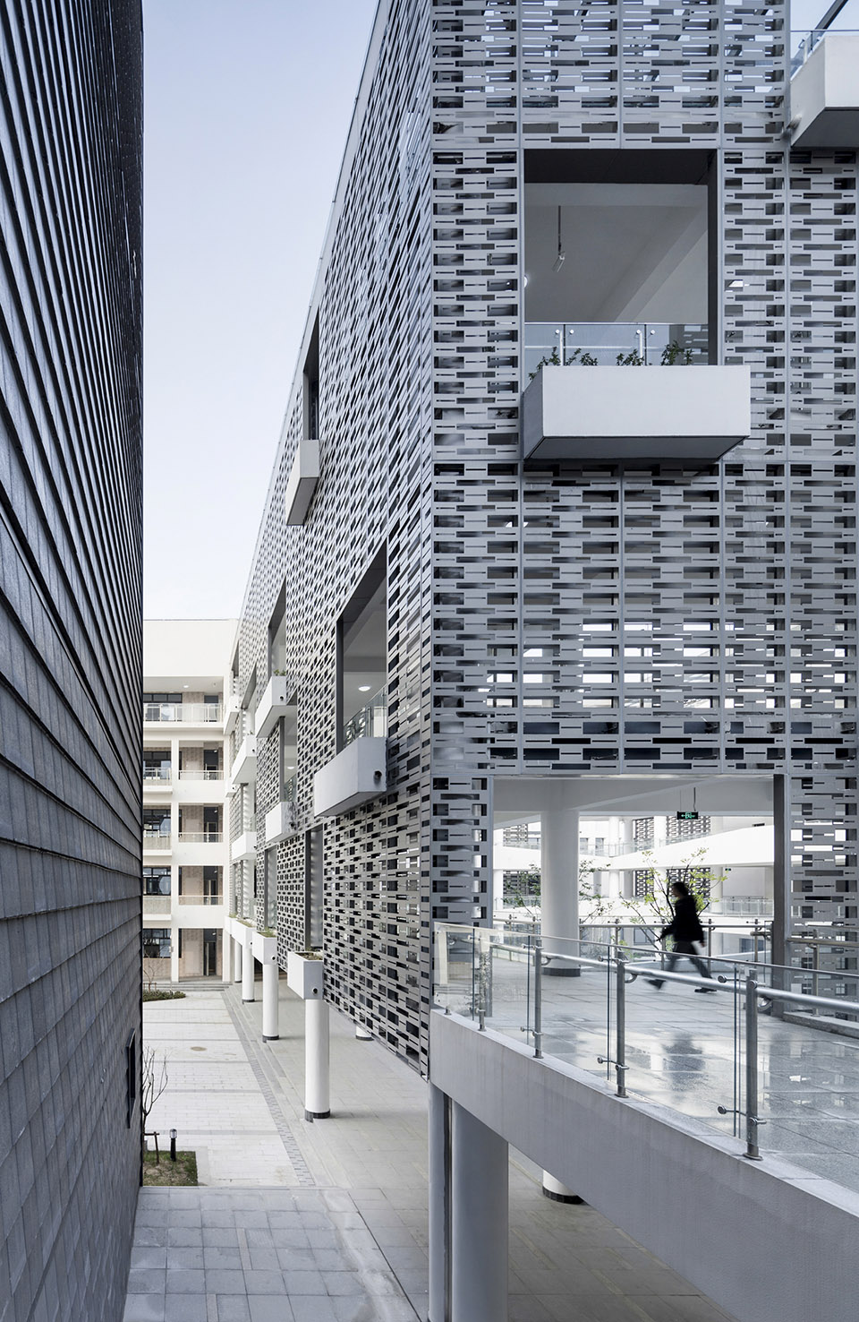 Reconstruction of Jiangnan Academy No 4 Middle School in Suzhou New Hi Tech District by ARTS Group Co Ltd