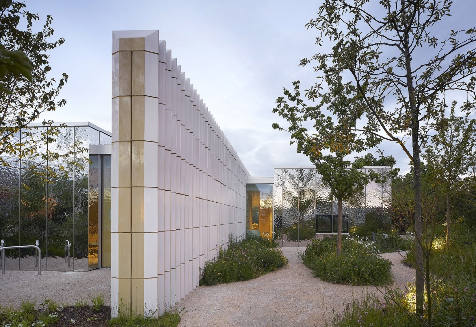 Maggie s centre Southampton by AL A