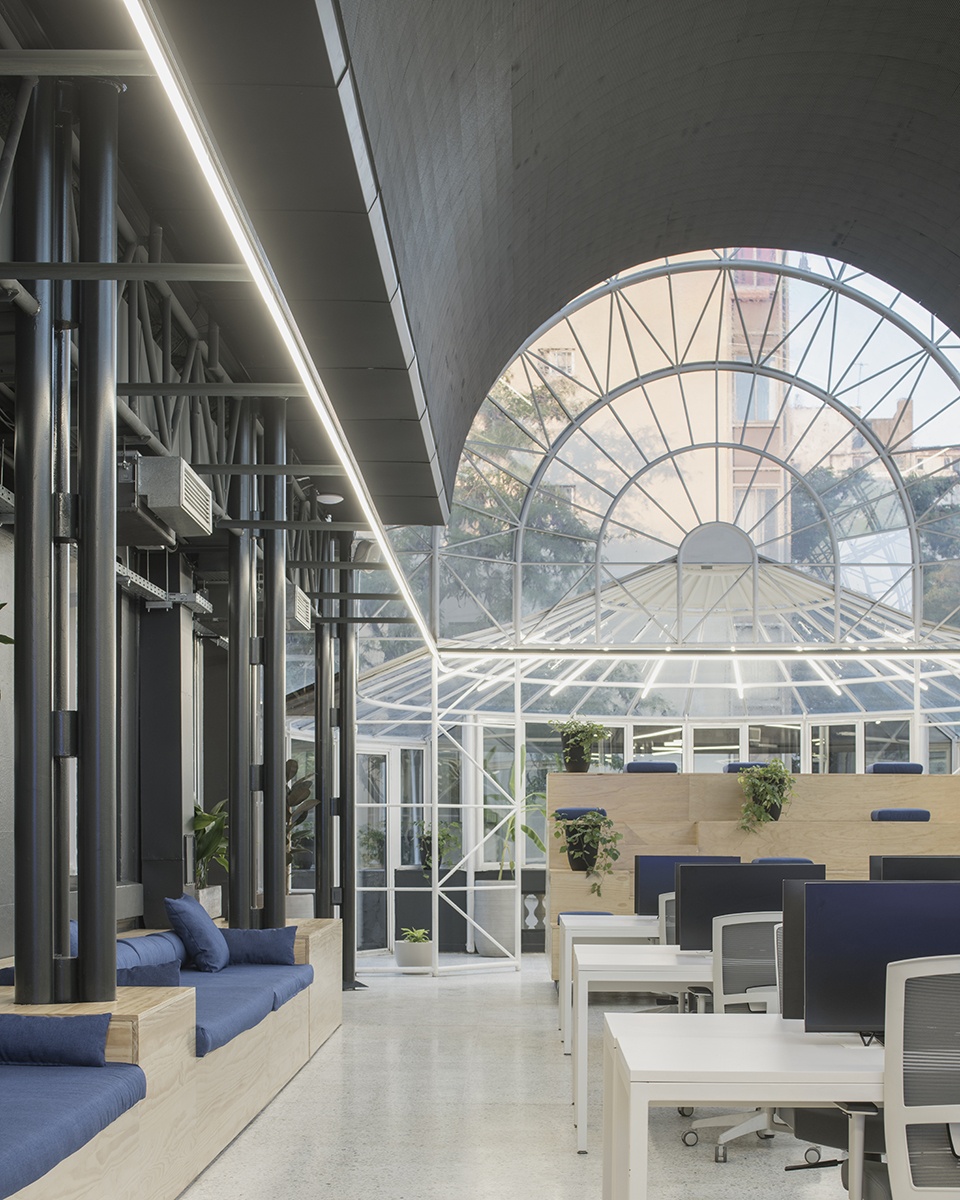 fintual headquarters by studio caceres lazo