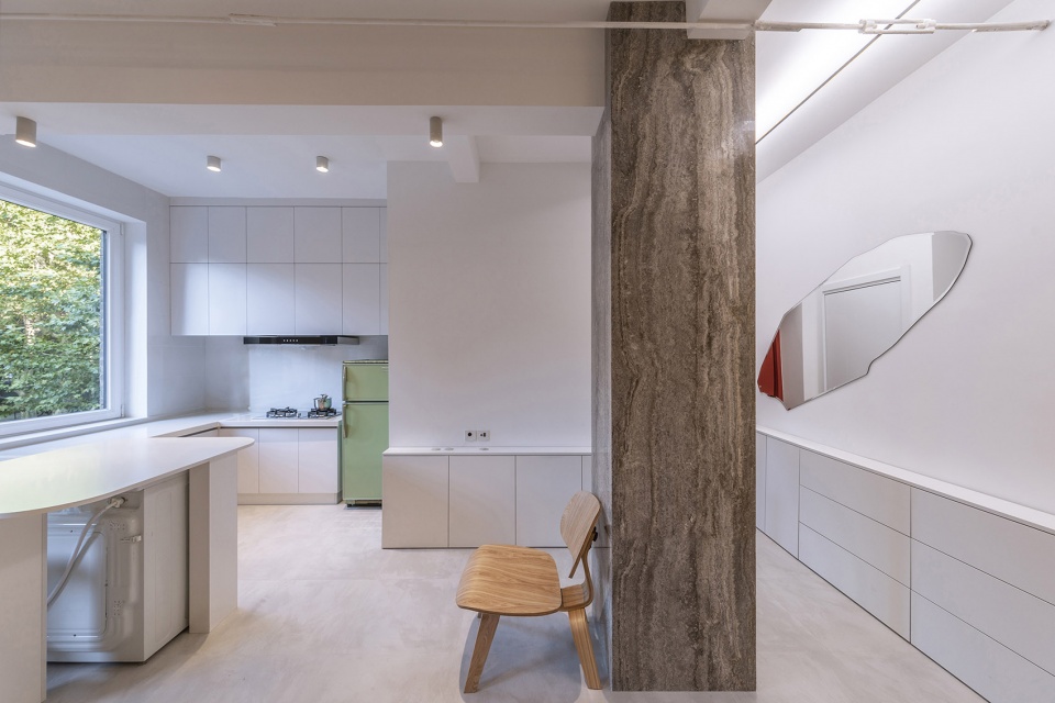 POST WAR APARTMENT T101 China by ROOI Design and Research
