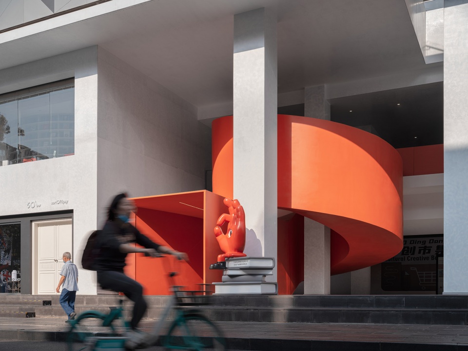 The Alley Chengdu China by VARY DESIGN