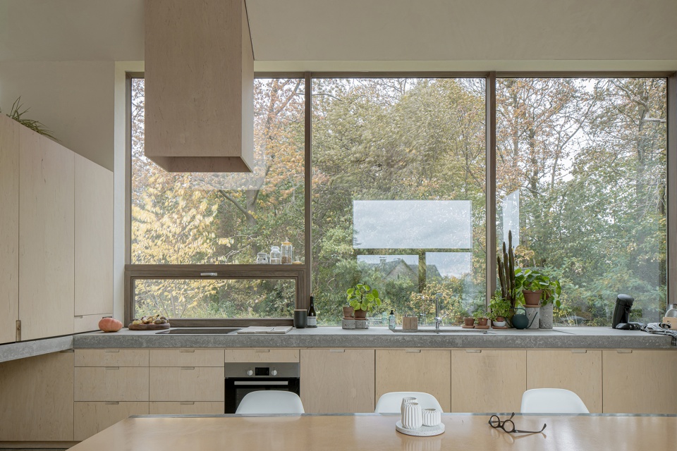 house b l by graux baeyens architecten