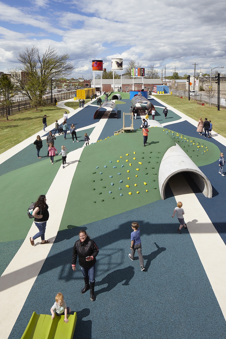 railyard park by ross barney architects