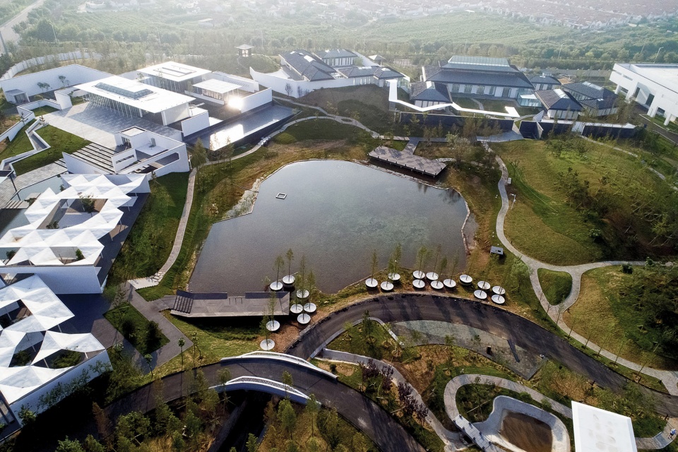 zhongguancun leisure complex in weihai by chinese and german hang architectural design co ltd