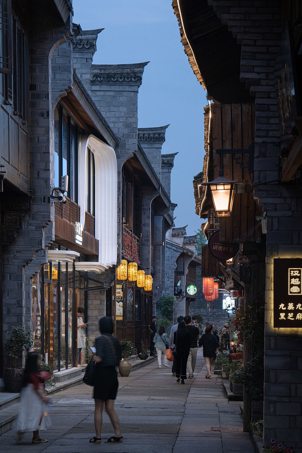Jiangnan Zan China by LYCS Architecture