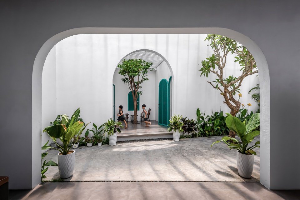 Phu Yen House by Story Architecture