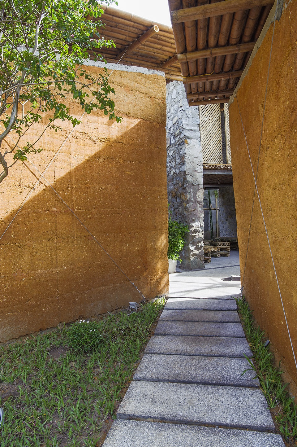 bes pavilion by hp architects