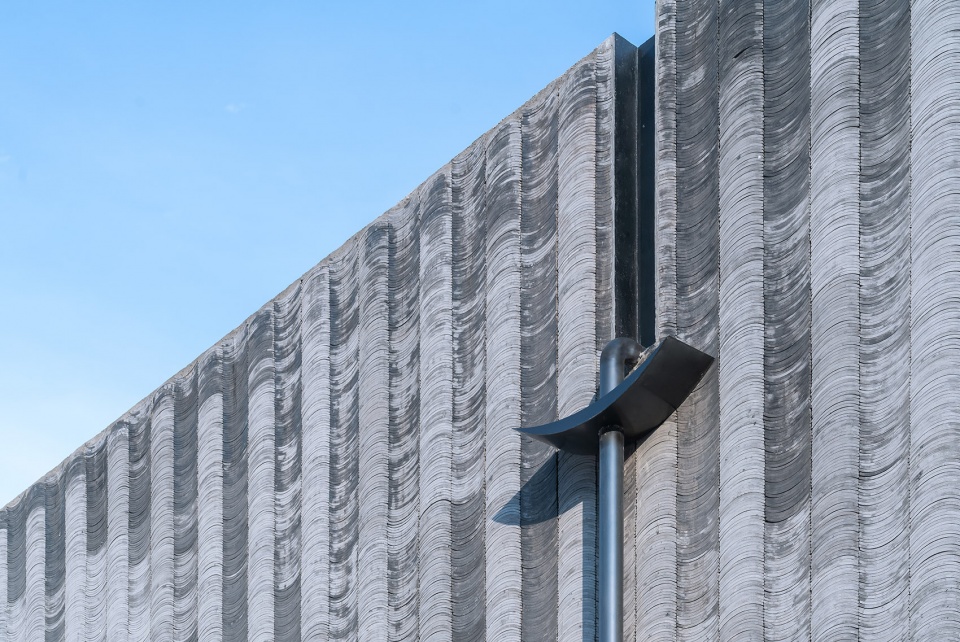 bridge gallery shanghai joint publishing company bookstore at taoyuan huangshan by atelier lai
