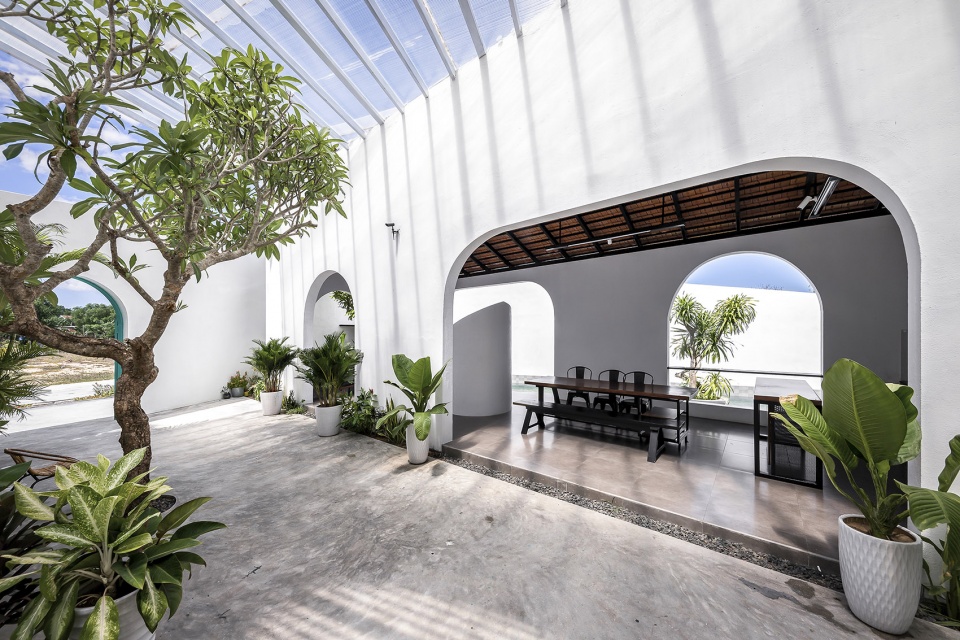 Phu Yen House by Story Architecture