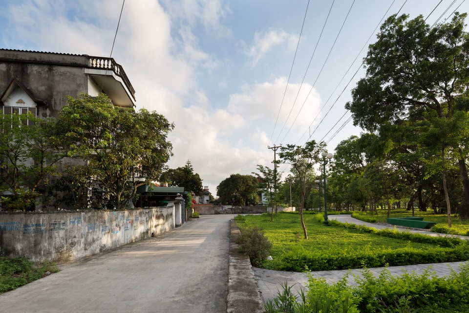 revival of mao khe mining park by hp architects