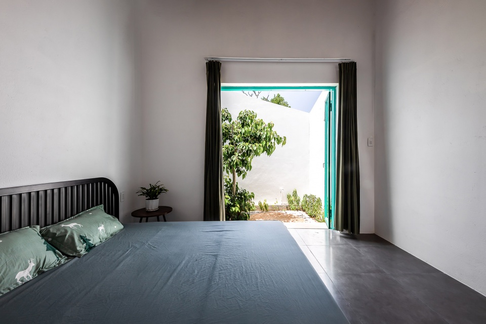 Phu Yen House by Story Architecture
