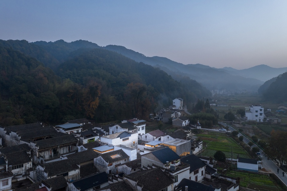 bridge gallery shanghai joint publishing company bookstore at taoyuan huangshan by atelier lai