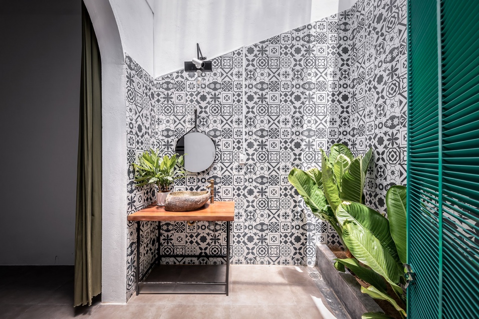 Phu Yen House by Story Architecture