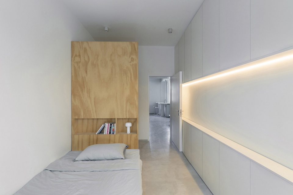POST WAR APARTMENT T101 China by ROOI Design and Research