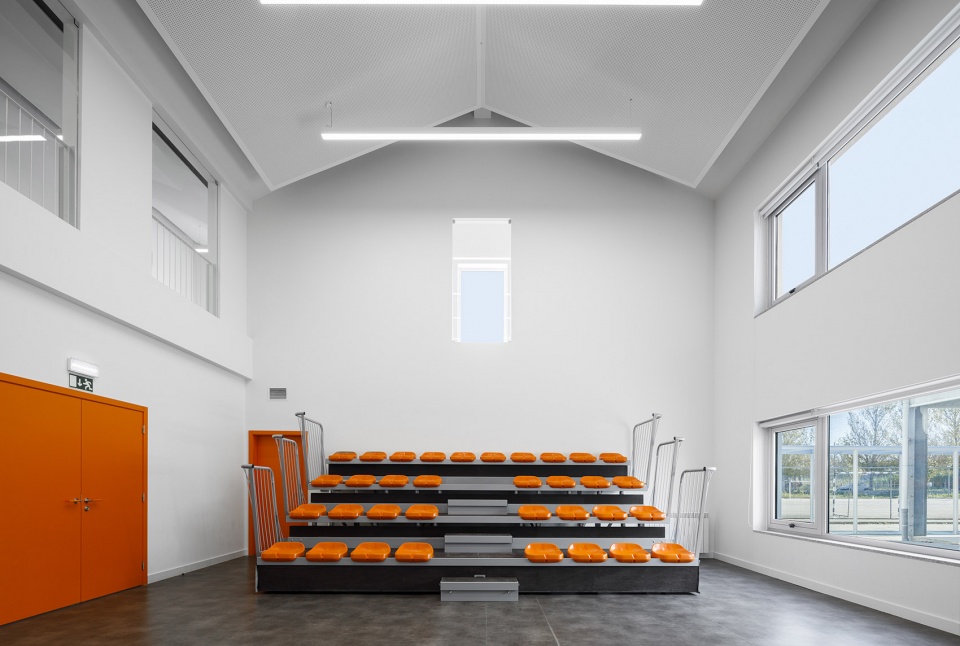 Sao Bernardo Elementary School Aveiro by ARTE TECToNiCA