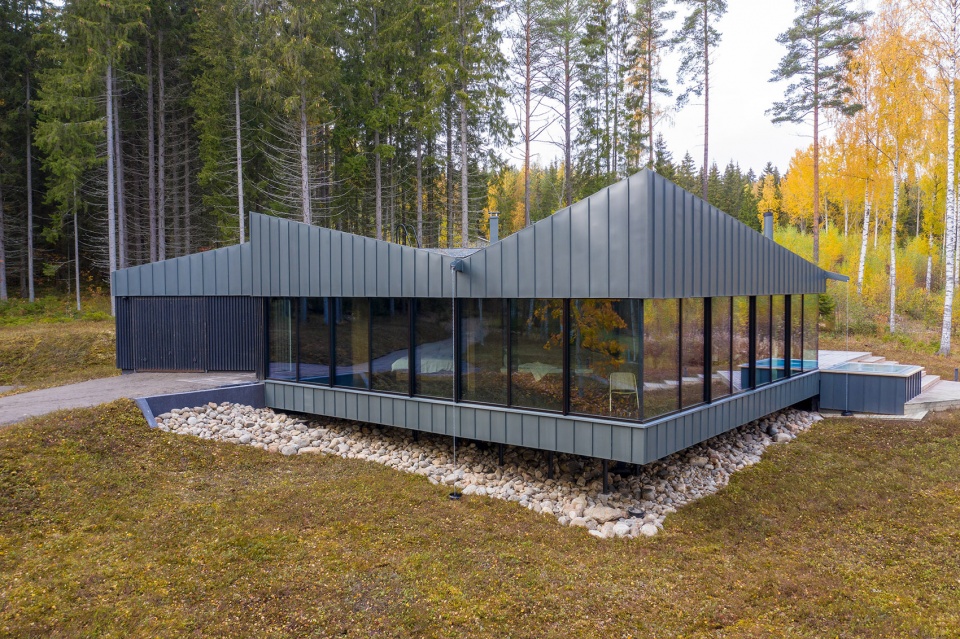 3 square house by studio puisto architects ltd