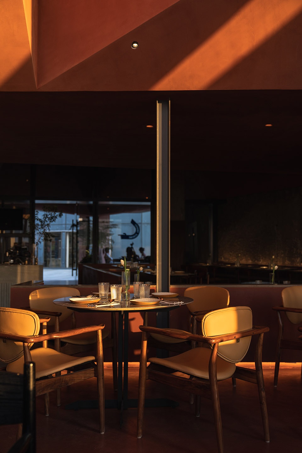 return restaurant by return