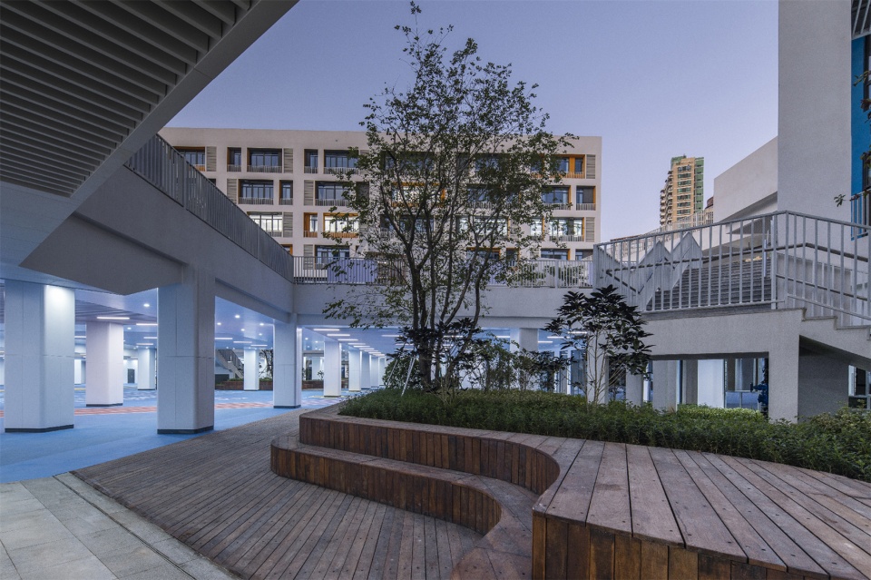 shenzhen futian meixiang school china by cmad architects