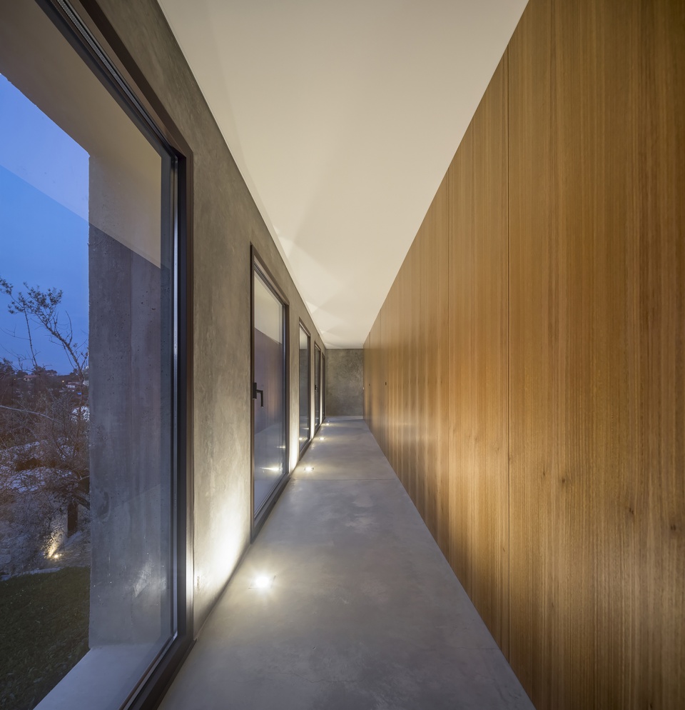 casa no minho by germano de castro pinheiro