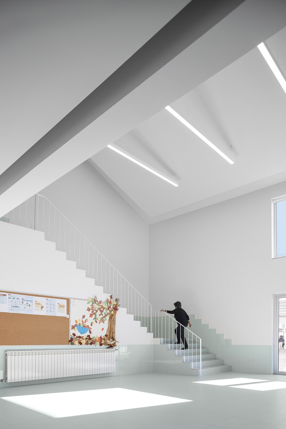 Sao Bernardo Elementary School Aveiro by ARTE TECToNiCA