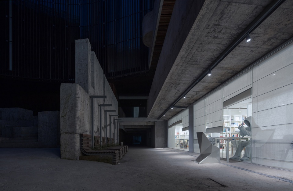 Zhijian Bookstore White China by SMY Space Interior Design Studio