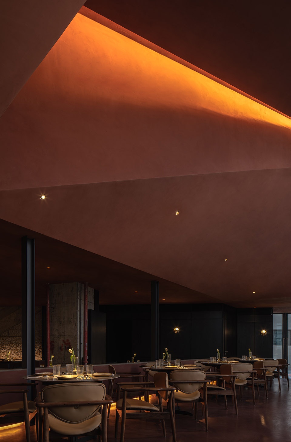 return restaurant by return