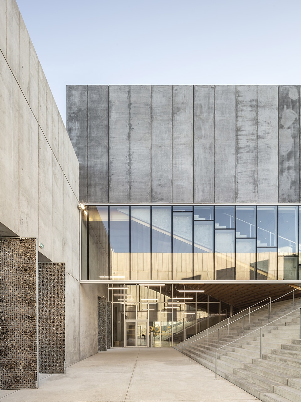 fort agglo 21 technology park by randja farid azib architects
