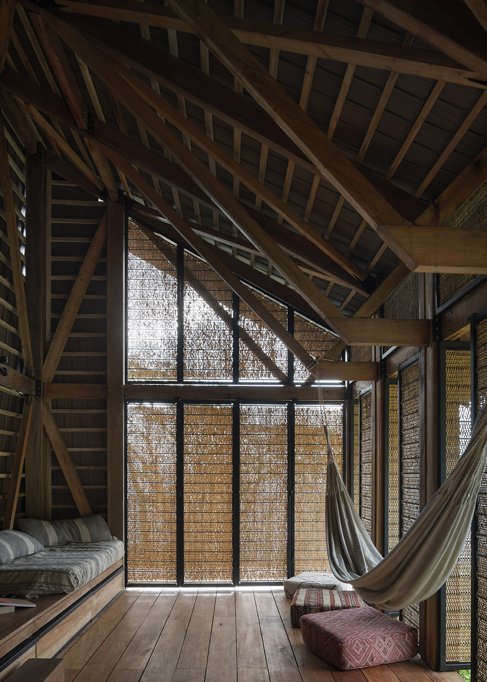 Casa Tejida (Woven House) by Santiago Pradilla + Zuloark 谷德设计网