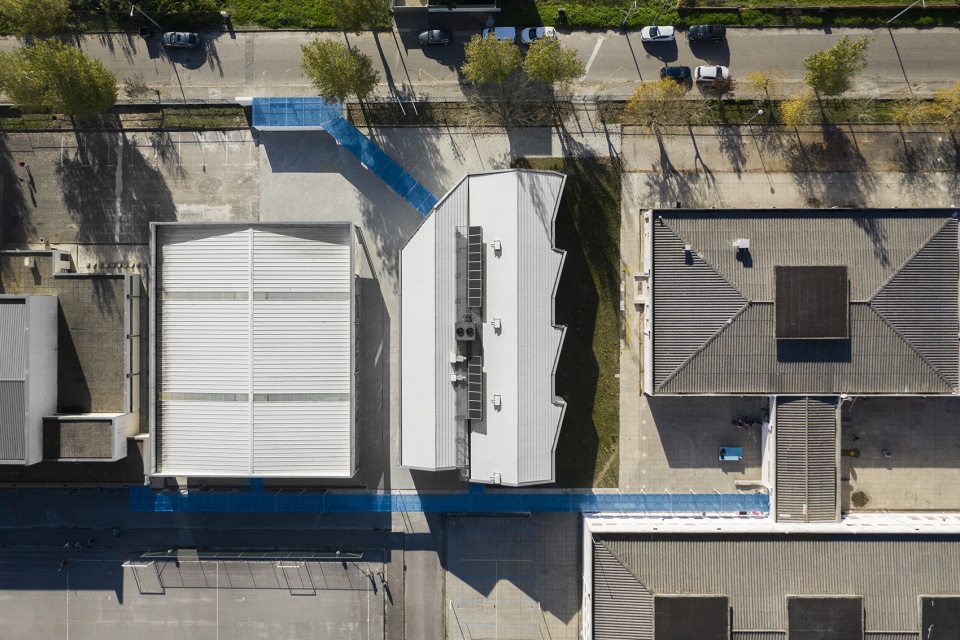 Sao Bernardo Elementary School Aveiro by ARTE TECToNiCA