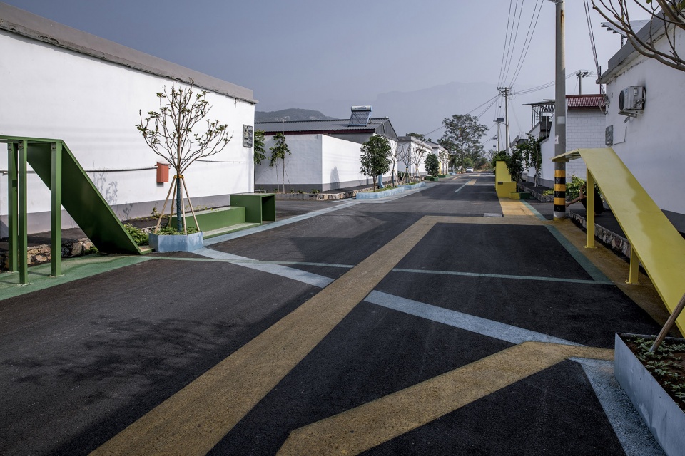 Space Improvement Plan for Zaiwan Village 3andwich Design