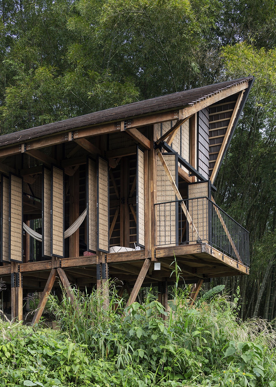 woven house by santiago pradilla zuloark