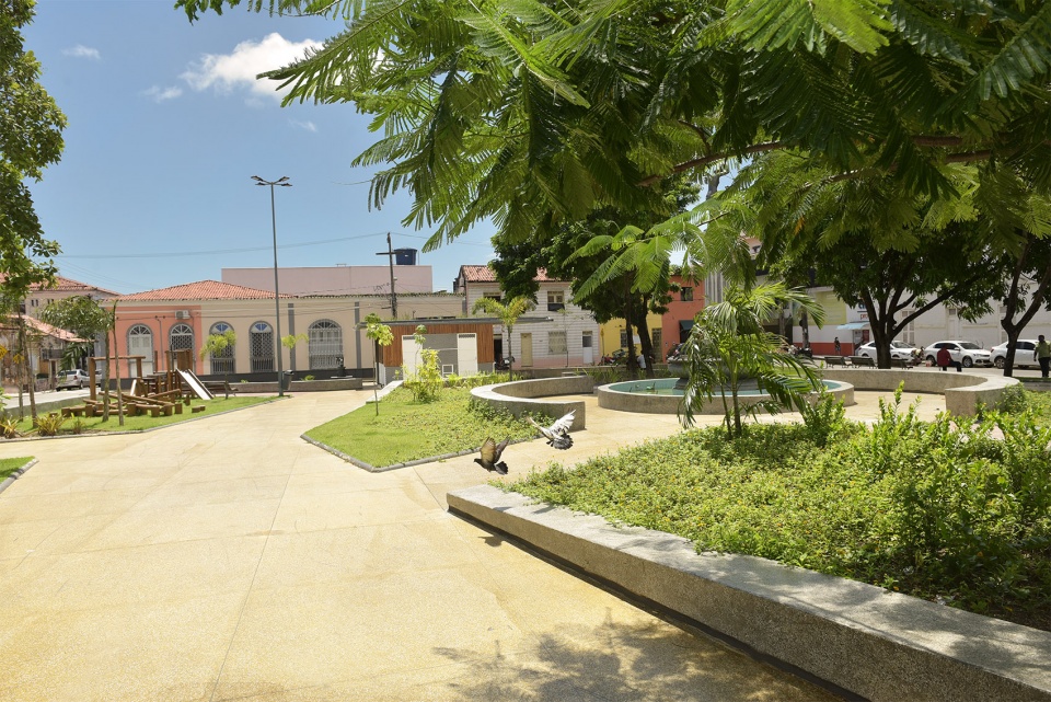 extensive urban revitalization in sao luis by natureza urbana