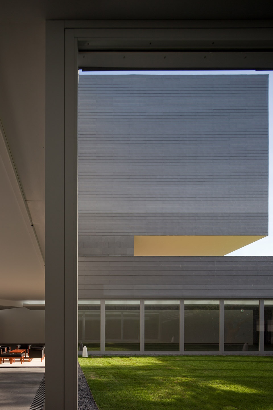 Amore Pacific Research and Design Center Alvaro Siza Carlos Castanheira Kim Jang Kyu