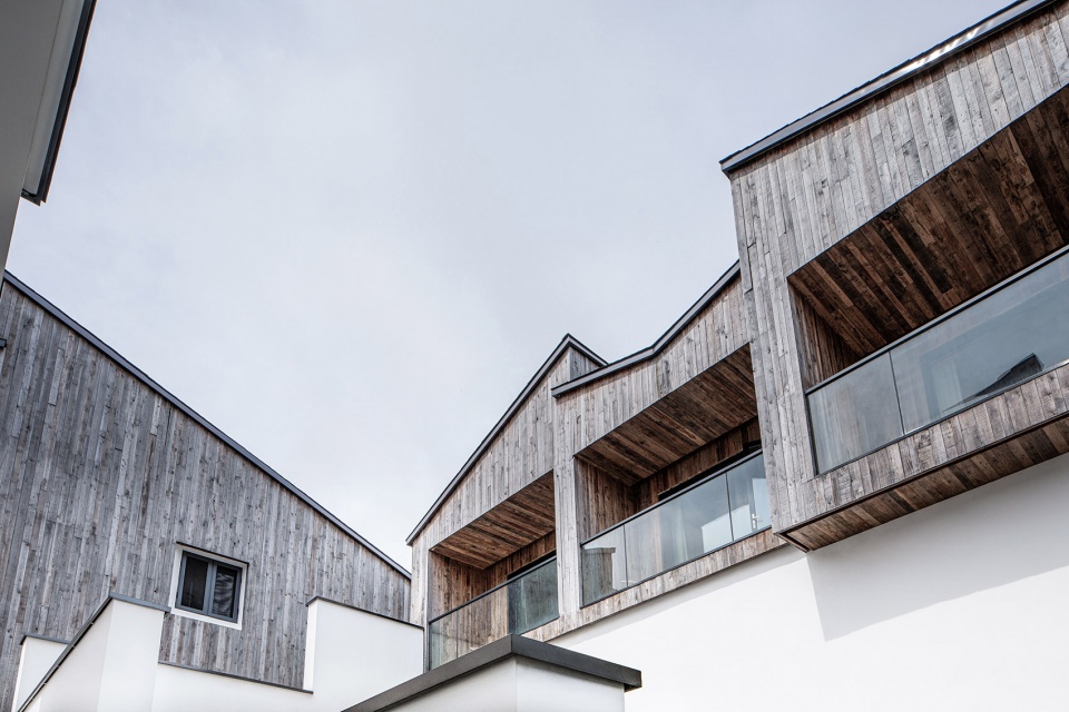 Cloudy Courtyard China by One Take Architects