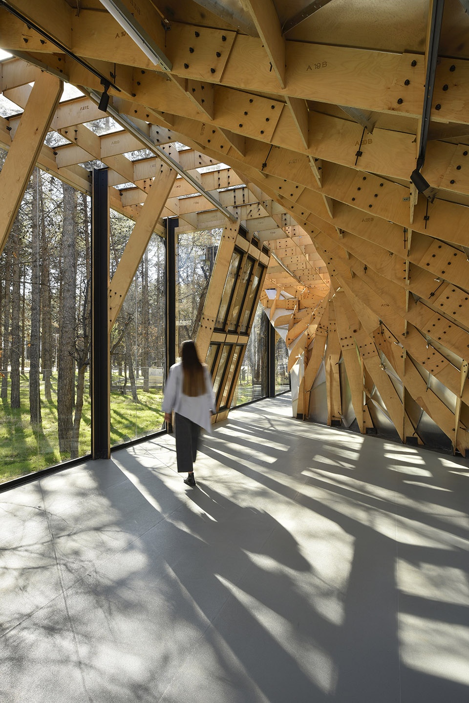 persepolis entrance pavilion iran by thealliance