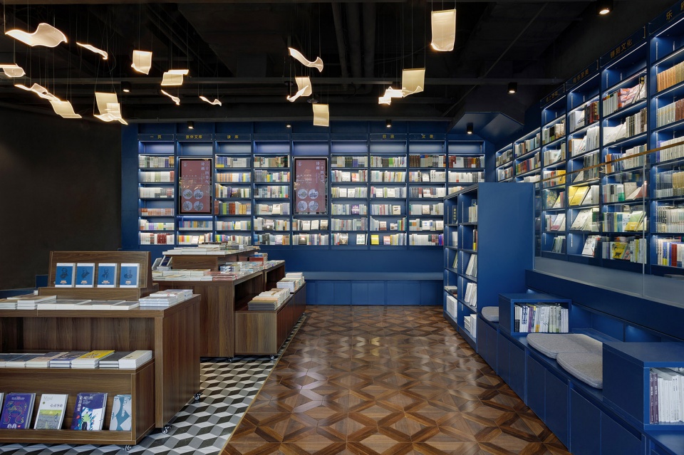 the design of viti books bookstore beijing by 3andwich design