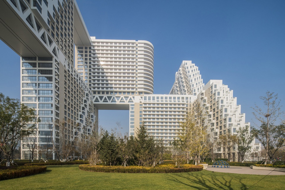 habitat qinhuangdao by safdie architects