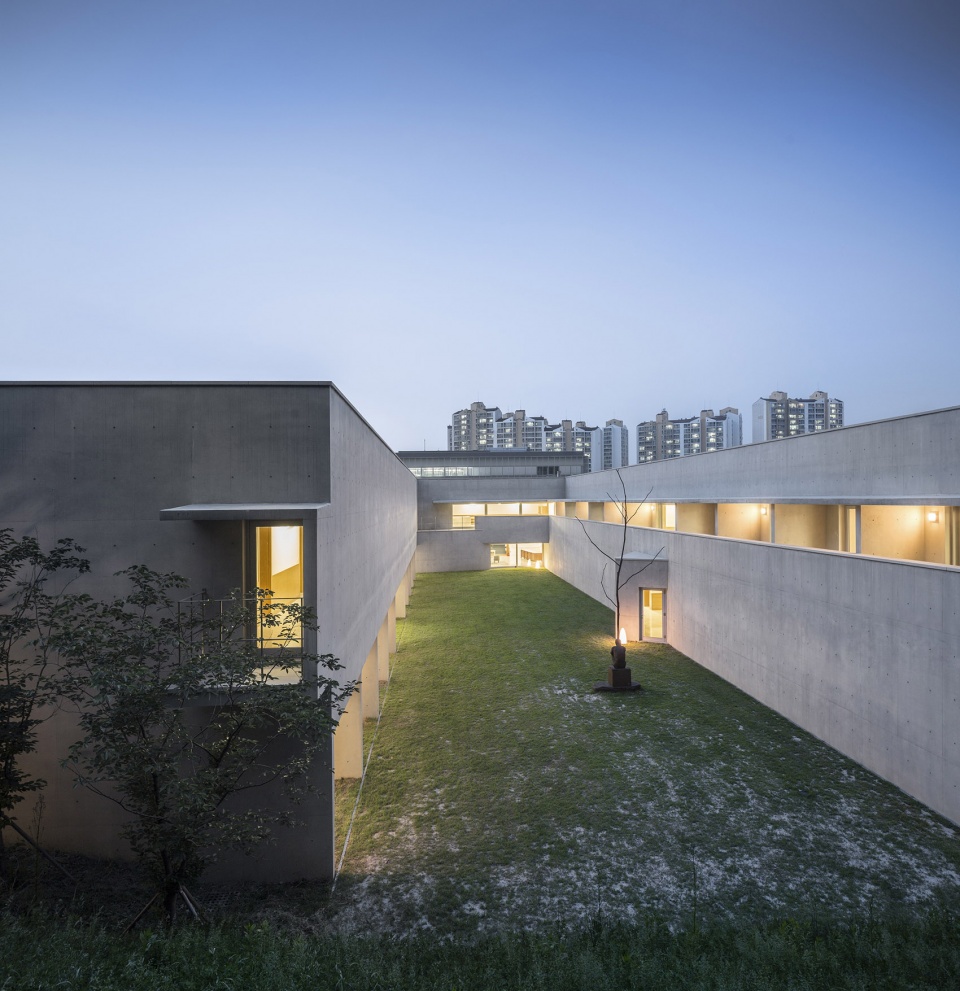 Amore Pacific Hotel Alvaro Siza Carlos Castanheira Kim Jang Kyu